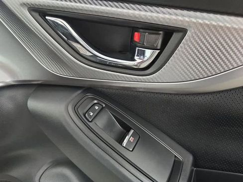 Certified 2022 Subaru Crosstrek 2.5i Limited w/ Moonroof Package 1 image 9