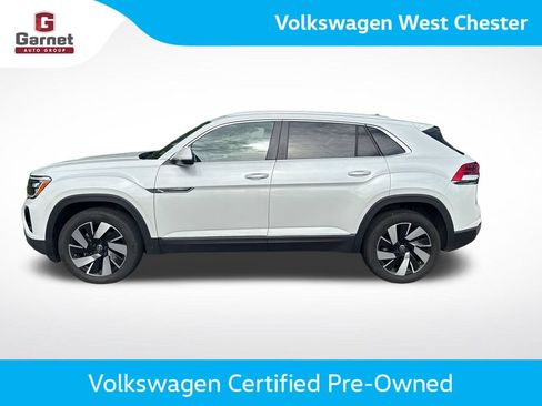 Used 2024 Volkswagen Atlas Cross Sport SEL AWD/4WD image 2