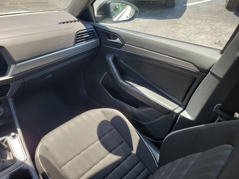 Certified 2023 Volkswagen Jetta Sport FWD image 15