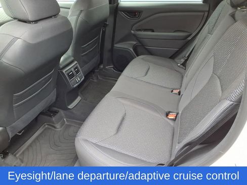 Used 2025 Subaru Forester Premium AWD/4WD image 8