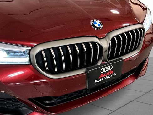Used 2022 BMW M550i xDrive w/ Dynamic Handling Package AWD/4WD image 32