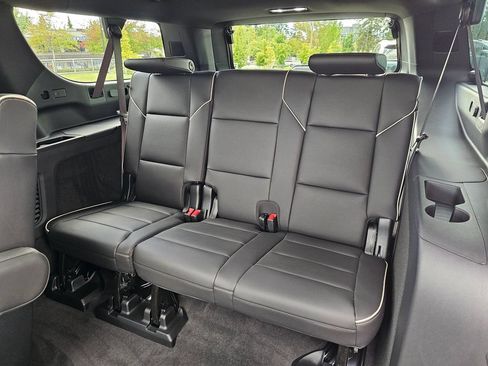 New 2026 Cadillac Escalade ESV Sport AWD/4WD image 18