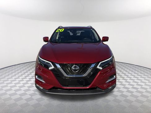 Used 2020 Nissan Rogue Sport SL w/ Premium Package image 2