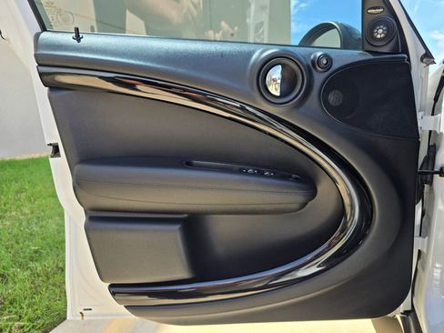 Used 2016 MINI Cooper Countryman FWD image 16