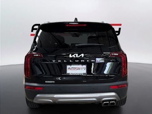 Used 2022 Kia Telluride S FWD image 6