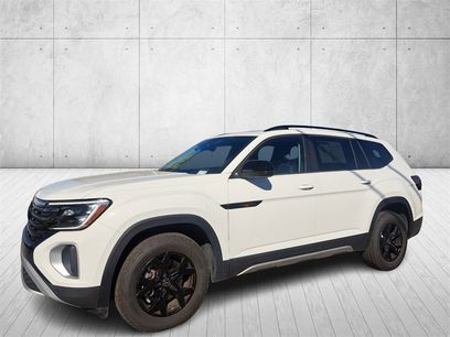 Used 2025 Volkswagen Atlas Peak Edition SE