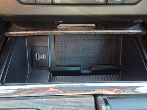 Used 2021 Ford Expedition Limited AWD/4WD image 30