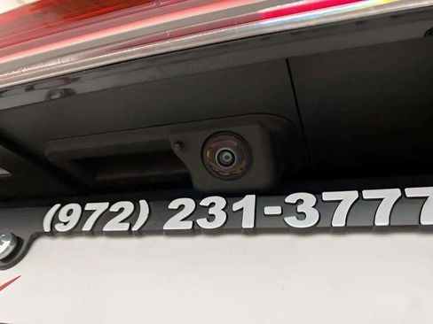 Used 2024 Audi Q4 e-tron Premium w/ Convenience Package image 99