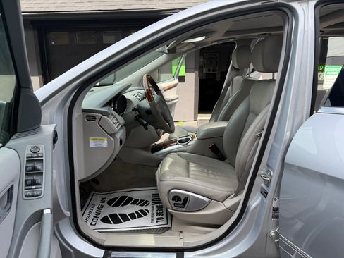 Used 2006 Mercedes-Benz R 500 4MATIC image 8