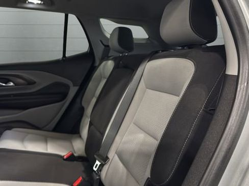 Used 2022 GMC Terrain SLE w/ Driver Convenience Package image 26