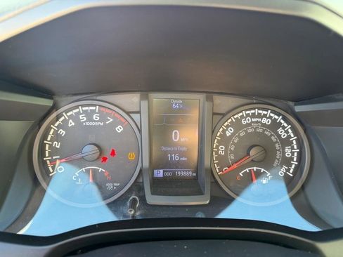 Used 2019 Toyota Tacoma SR w/ SR Convenience Package image 11