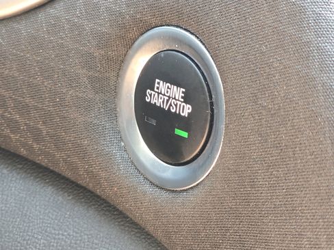 Used 2023 Chevrolet Malibu LT image 9