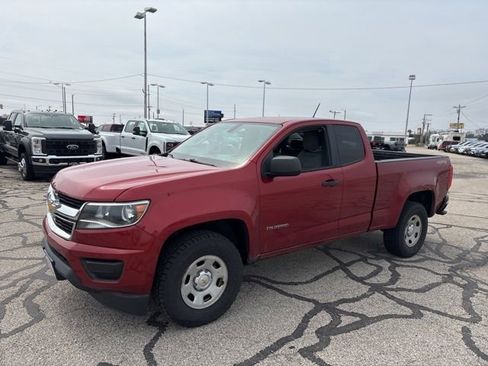 Used 2015 Chevrolet Colorado W/T w/ WT Convenience Package image 2