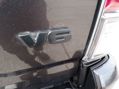 Used 2021 Toyota Tacoma TRD Sport w/ TRD Premium Sport Package image 6