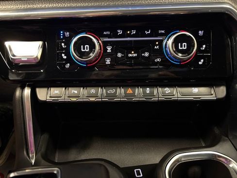 Certified 2024 GMC Sierra 1500 Denali AWD/4WD image 22