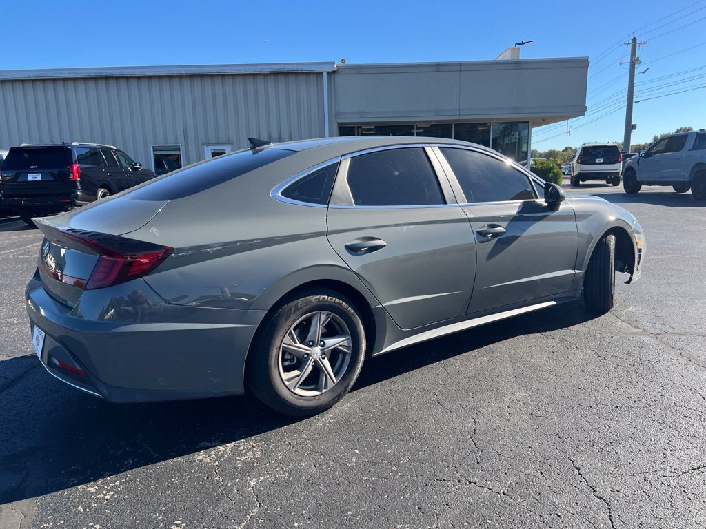 Used 2020 Hyundai Sonata SE FWD image 3