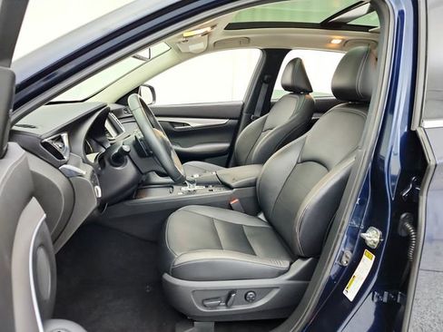 Used 2022 INFINITI QX50 Luxe AWD/4WD image 21