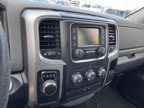 Used 2019 RAM 1500 Classic SLT RWD image 11