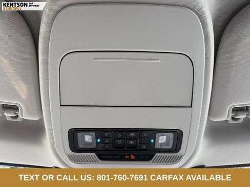 Used 2025 Ford Expedition Max Platinum AWD/4WD image 24