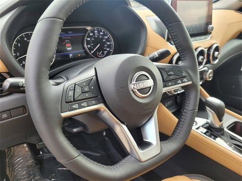 New 2025 Nissan Sentra SV w/ SV Premium Package image 7