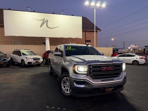 Used 2017 GMC Sierra 1500 SLE w/ SLE Fleet Convenience Package AWD/4WD image 41