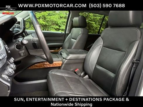 Used 2018 Chevrolet Suburban Premier AWD/4WD image 10