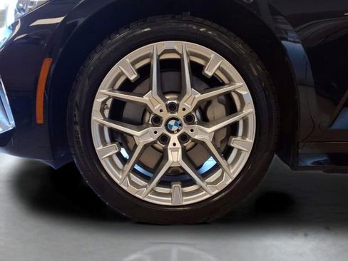 Used 2026 BMW 330i xDrive Sedan AWD/4WD image 21