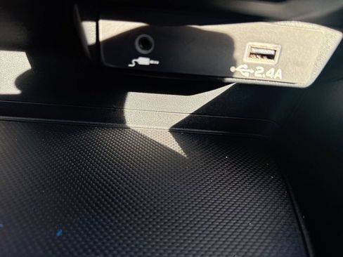 Used 2024 Subaru Impreza 2.0i image 30