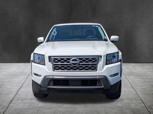 Used 2024 Nissan Frontier SV w/ SV Convenience Package RWD image 9
