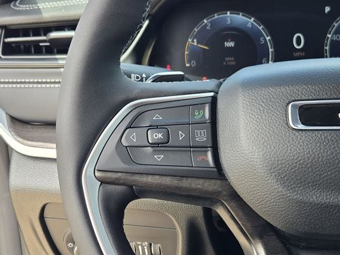 New 2026 Jeep Grand Cherokee L Limited RWD image 33