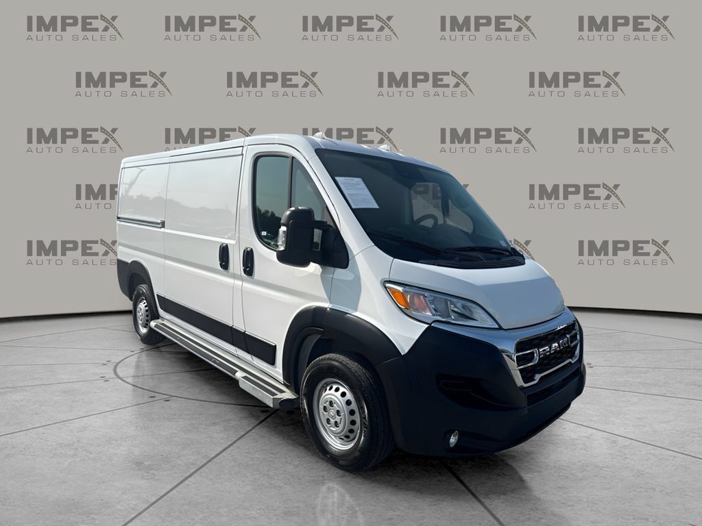 Used 2025 RAM ProMaster 2500 w/ U-Haul Equipment Group FWD image 7