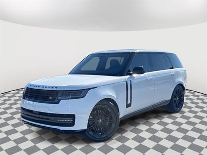 New 2025 Land Rover Range Rover Long Wheelbase SE