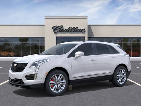 New 2026 Cadillac XT5 Sportv w/ LPO, Floor Liner Package image 2