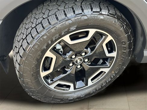 Used 2023 Ford Bronco Sport Outer Banks w/ Tech Package image 20