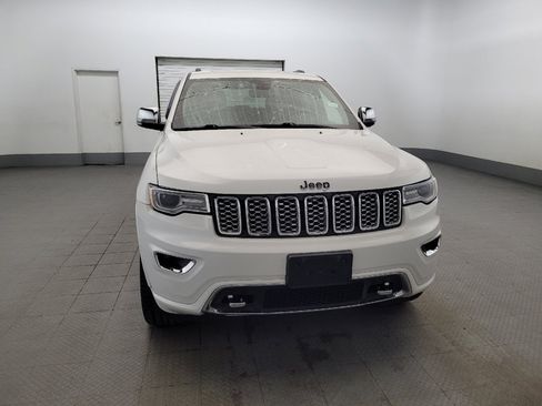 Used 2021 Jeep Grand Cherokee Overland AWD/4WD image 14