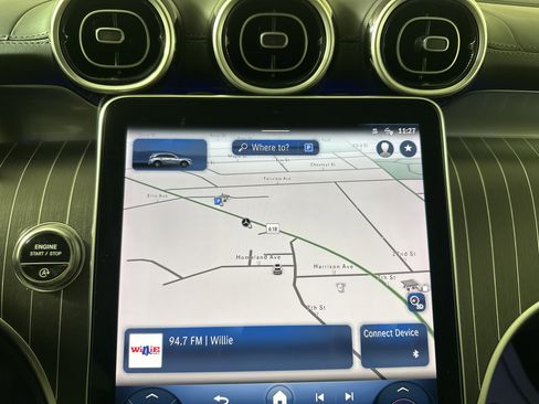 Used 2023 Mercedes-Benz GLC 300 4MATIC image 15