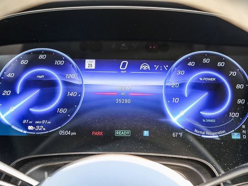 Certified 2023 Mercedes-Benz EQS 580 4MATIC SUV w/ Pinnacle Trim Package image 6