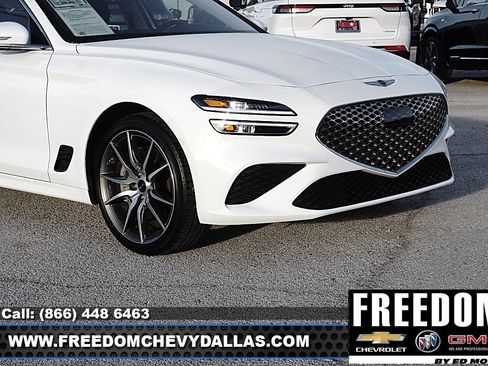 Used 2025 Genesis G70 2.5T image 42