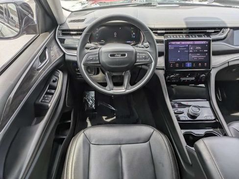 Used 2022 Jeep Grand Cherokee Limited 4xe AWD/4WD image 18