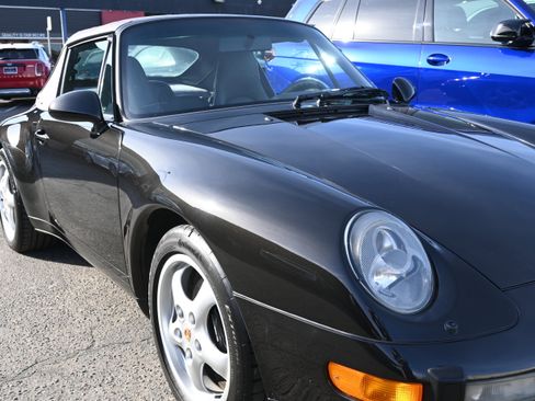 Used 1997 Porsche 911 Carrera 4 image 20