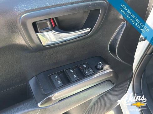 Used 2020 Toyota Tacoma TRD Sport w/ Technology Package AWD/4WD image 16