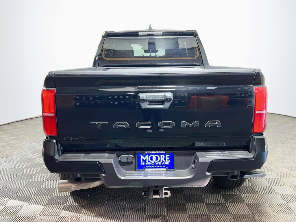 Certified 2025 Toyota Tacoma TRD Sport AWD/4WD image 6