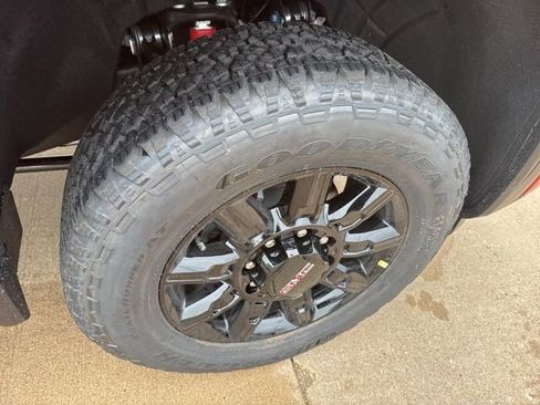 New 2026 GMC Sierra 2500 AT4 w/ AT4 Premium Plus Package AWD/4WD image 62