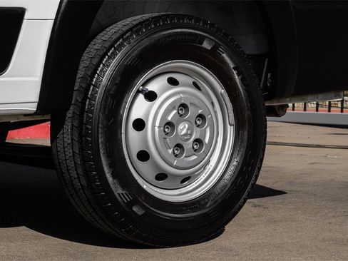 Used 2023 RAM ProMaster 2500 image 50