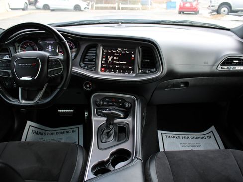 Used 2022 Dodge Challenger R/T Scat Pack image 11