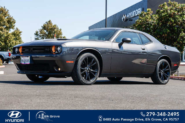Used 2018 Dodge Challenger R/T w/ Blacktop Package RWD image 1