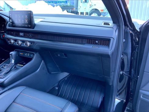 Used 2025 Honda CR-V Sport-L image 19