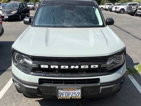 Used 2023 Ford Bronco Sport Outer Banks w/ Tech Package AWD/4WD image 3