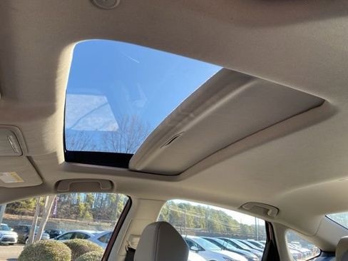 Used 2023 Honda Accord EX-L image 15