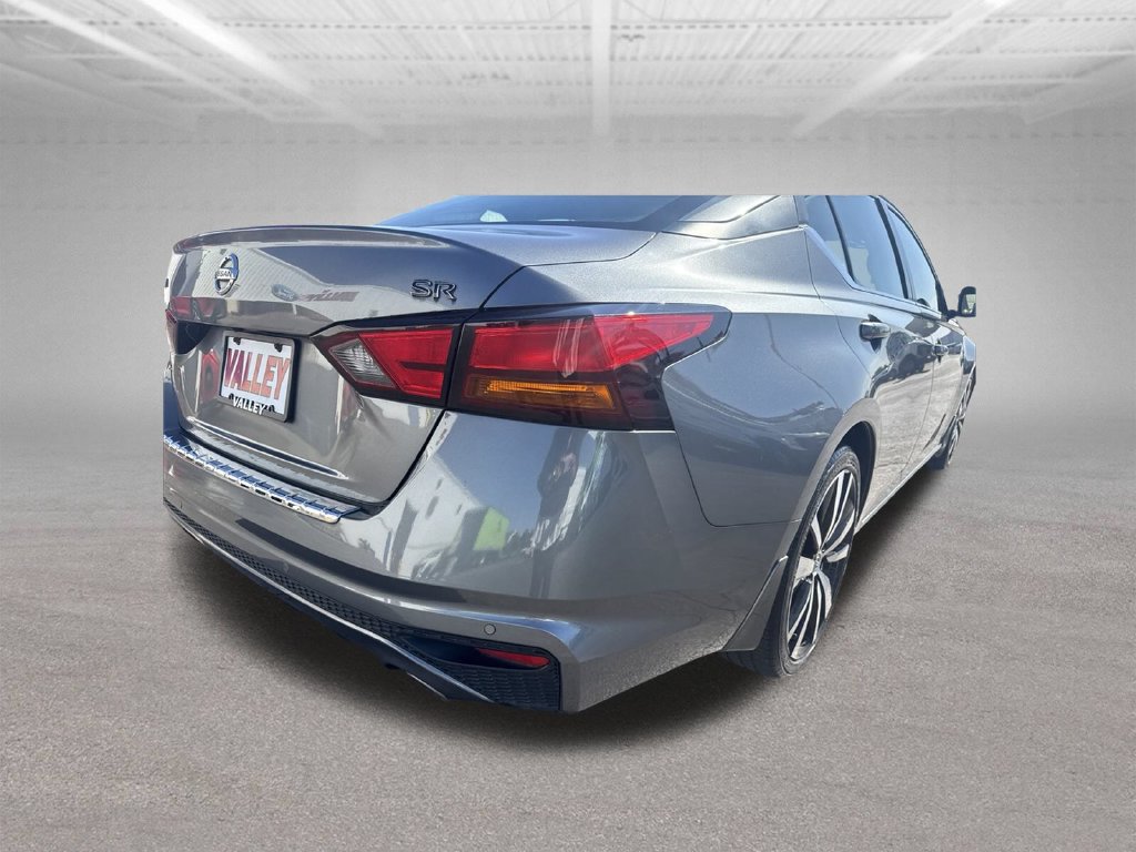 Used 2022 Nissan Altima 2.5 SR FWD image 19